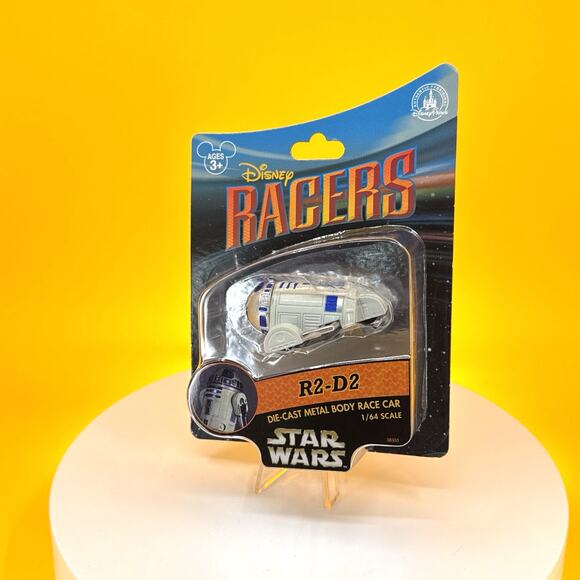 Disney Racers Star Wars R2-D2 Die-Cast Car 1/64 Scale - Picture 6 of 17